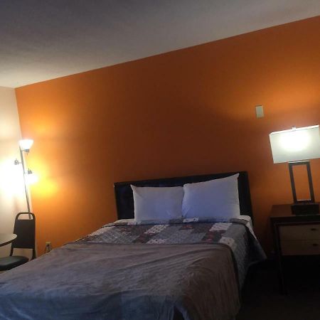 Highlander Inn Rutland Esterno foto